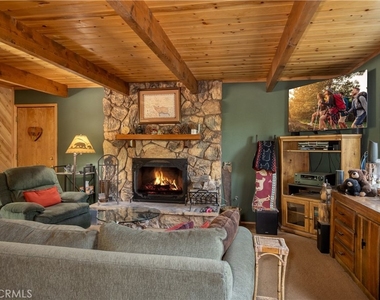 1608 Cascade - Photo Thumbnail 3