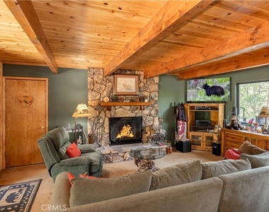 1608 Cascade - Photo Thumbnail 4