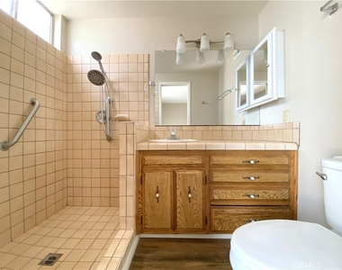 631 Harding Drive - Photo Thumbnail 9