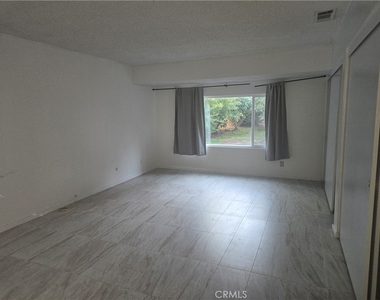 955 Le Conte Drive - Photo Thumbnail 5