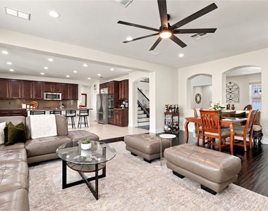 8051 Orchid Drive - Photo Thumbnail 17