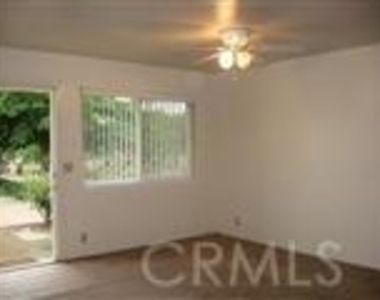 7674 Victor Avenue - Photo Thumbnail 2