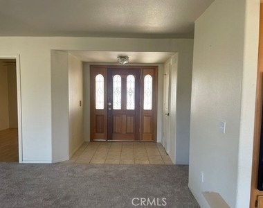 27401 Lakeview - Photo Thumbnail 6
