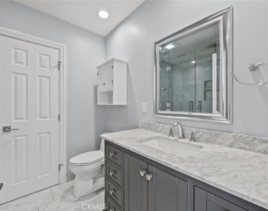 1134 Graynold Avenue - Photo Thumbnail 24