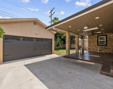 1134 Graynold Avenue - Photo Thumbnail 6