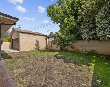 1134 Graynold Avenue - Photo Thumbnail 32