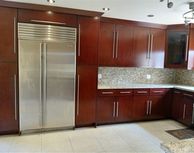 17367 Quesan Place - Photo Thumbnail 11