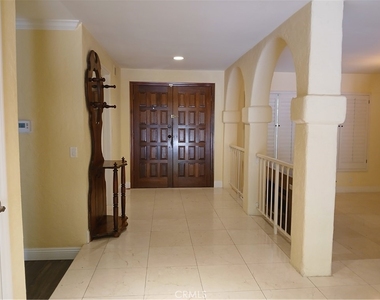 17367 Quesan Place - Photo Thumbnail 3