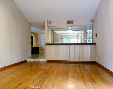 17367 Quesan Place - Photo Thumbnail 5