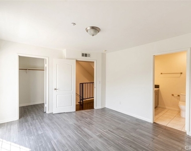 1201 Viola Avenue - Photo Thumbnail 24