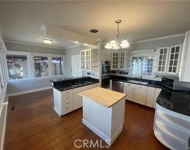 1111 Harvard Avenue - Photo Thumbnail 6