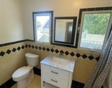 1111 Harvard Avenue - Photo Thumbnail 21