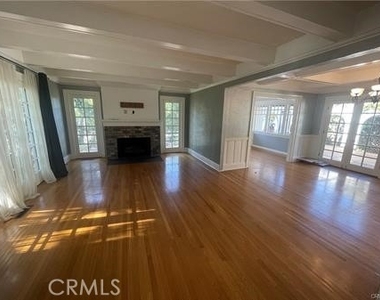 1111 Harvard Avenue - Photo Thumbnail 3