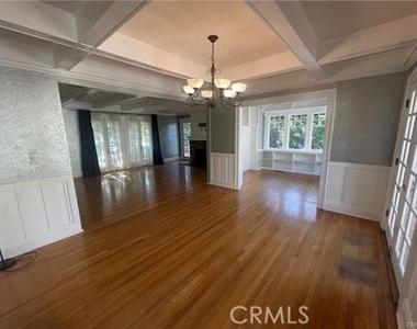 1111 Harvard Avenue - Photo Thumbnail 2
