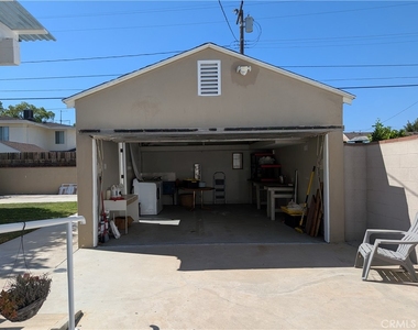 1511 N Rose - Photo Thumbnail 20