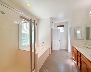 710 Redondo Lane - Photo Thumbnail 9