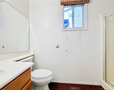 710 Redondo Lane - Photo Thumbnail 16