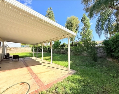 710 Redondo Lane - Photo Thumbnail 18