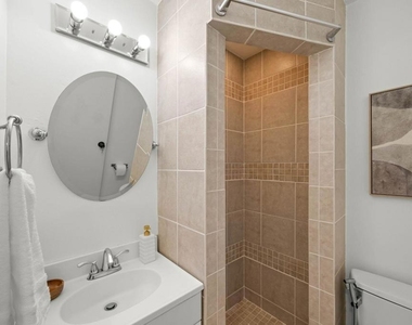 1828 Countrywood Ct - Photo Thumbnail 7