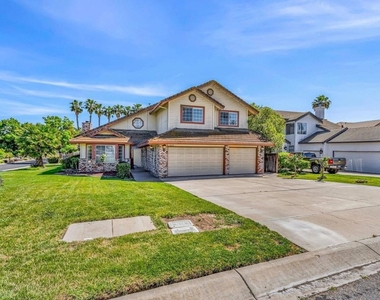 5650 Edgeview Dr - Photo Thumbnail 1
