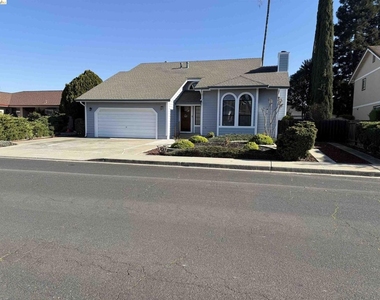 298 Wildberry Lane - Photo Thumbnail 1