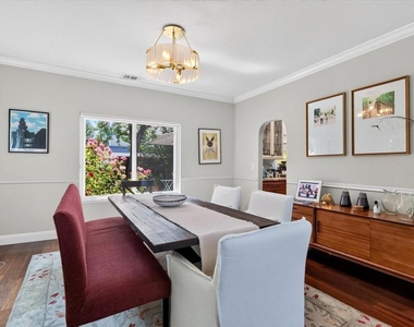 6 Courtney Ln - Photo Thumbnail 4