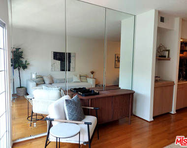 10650 Kinnard Avenue - Photo Thumbnail 8