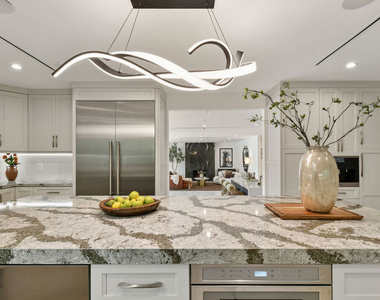 4423 Bergamo Drive - Photo Thumbnail 24