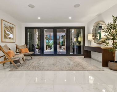 4423 Bergamo Drive - Photo Thumbnail 6