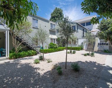 9025 Rangely Avenue - Photo Thumbnail 1