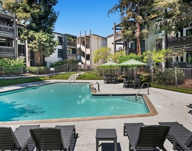 7742 Redlands Street - Photo Thumbnail 27