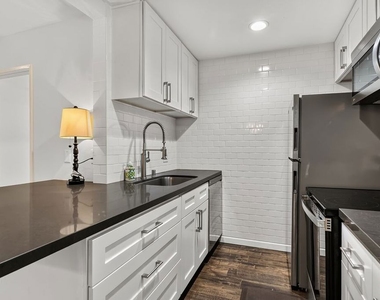 7742 Redlands Street - Photo Thumbnail 8
