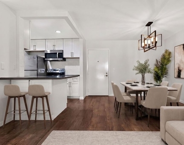 7742 Redlands Street - Photo Thumbnail 7
