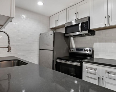 7742 Redlands Street - Photo Thumbnail 10