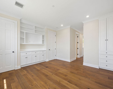 15201 Mc Kendree Avenue - Photo Thumbnail 29