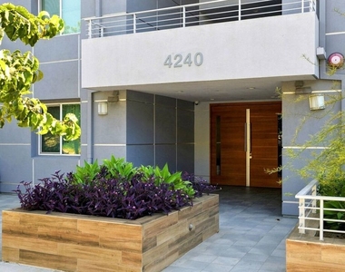 4240 Laurel Canyon Boulevard - Photo Thumbnail 29