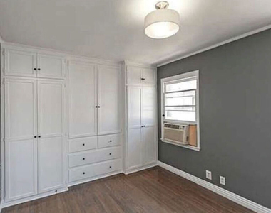 852 11th Street - Photo Thumbnail 6