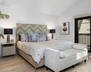 24946 Ravenswood - Photo Thumbnail 20