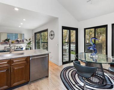24946 Ravenswood - Photo Thumbnail 49