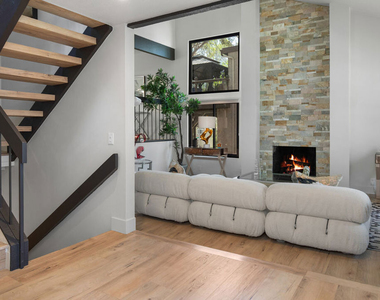 24946 Ravenswood - Photo Thumbnail 12