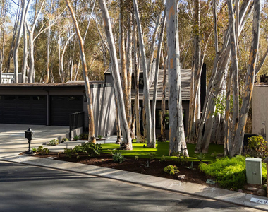 24946 Ravenswood - Photo Thumbnail 4