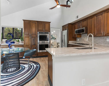 24946 Ravenswood - Photo Thumbnail 46