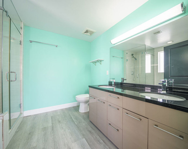970 S St Andrews Place - Photo Thumbnail 21