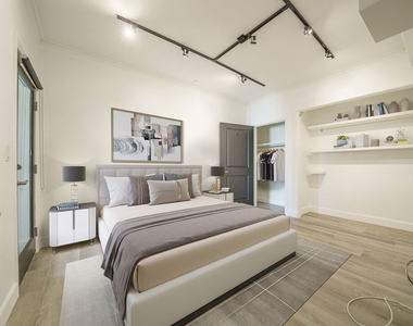 970 S St Andrews Place - Photo Thumbnail 27
