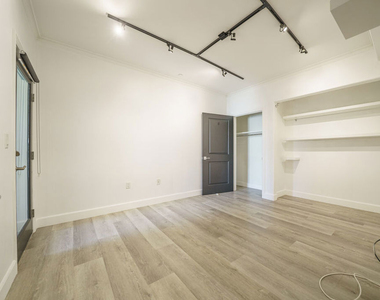 970 S St Andrews Place - Photo Thumbnail 28