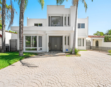 112 N Elm Drive - Photo Thumbnail 45