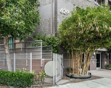 629 Traction Avenue - Photo Thumbnail 34