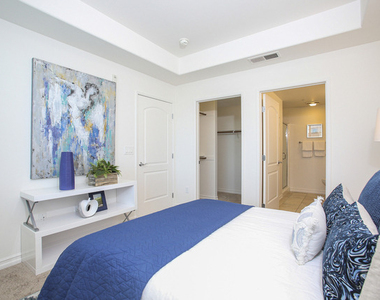 629 Traction Avenue - Photo Thumbnail 27