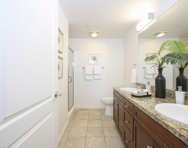 629 Traction Avenue - Photo Thumbnail 29