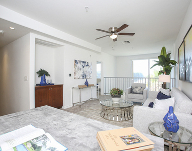 629 Traction Avenue - Photo Thumbnail 20